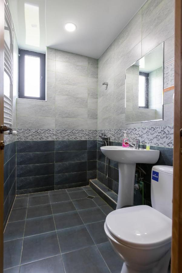 Gp Rooms Kazbegi Luaran gambar