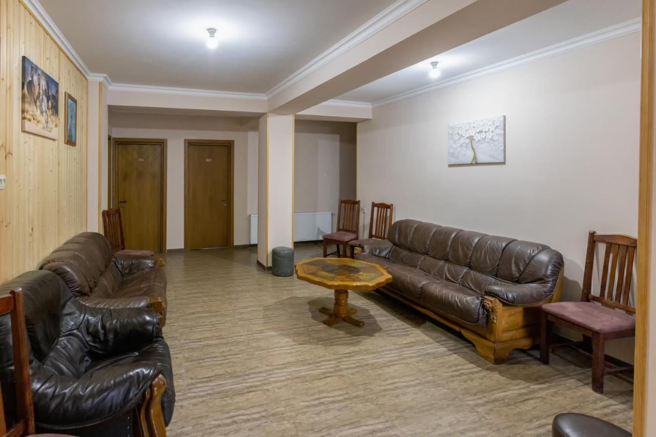 Gp Rooms Kazbegi Luaran gambar